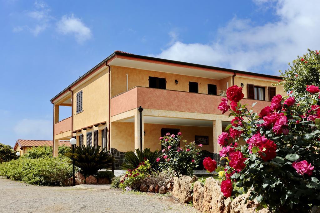 Bed And Breakfast Le Camelie Alghero Ngoại thất bức ảnh